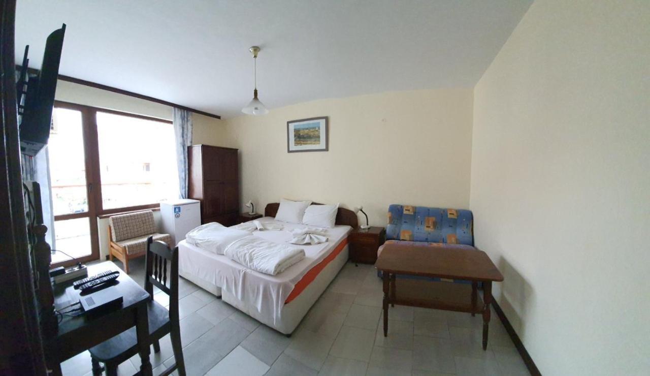 Lazur Hotel Rawda Exterior foto