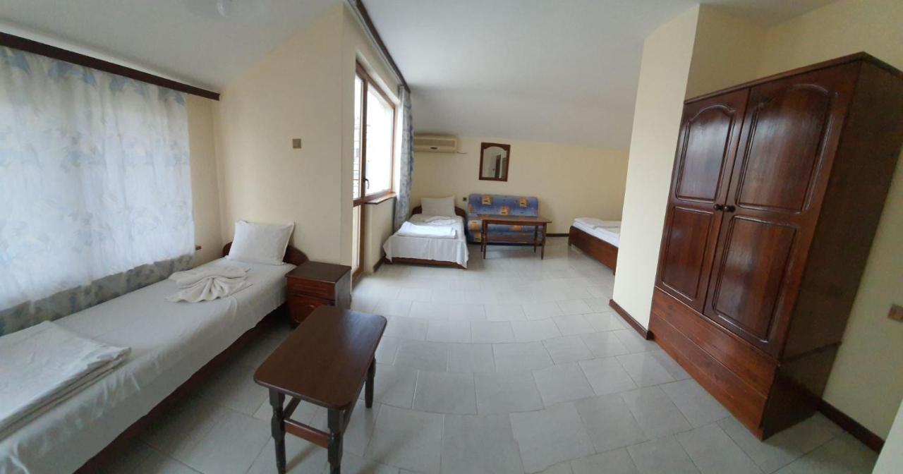 Lazur Hotel Rawda Exterior foto