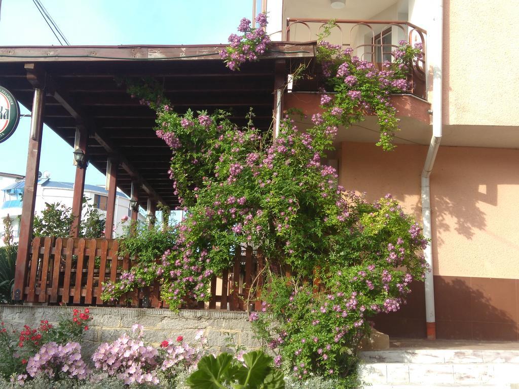Lazur Hotel Rawda Exterior foto